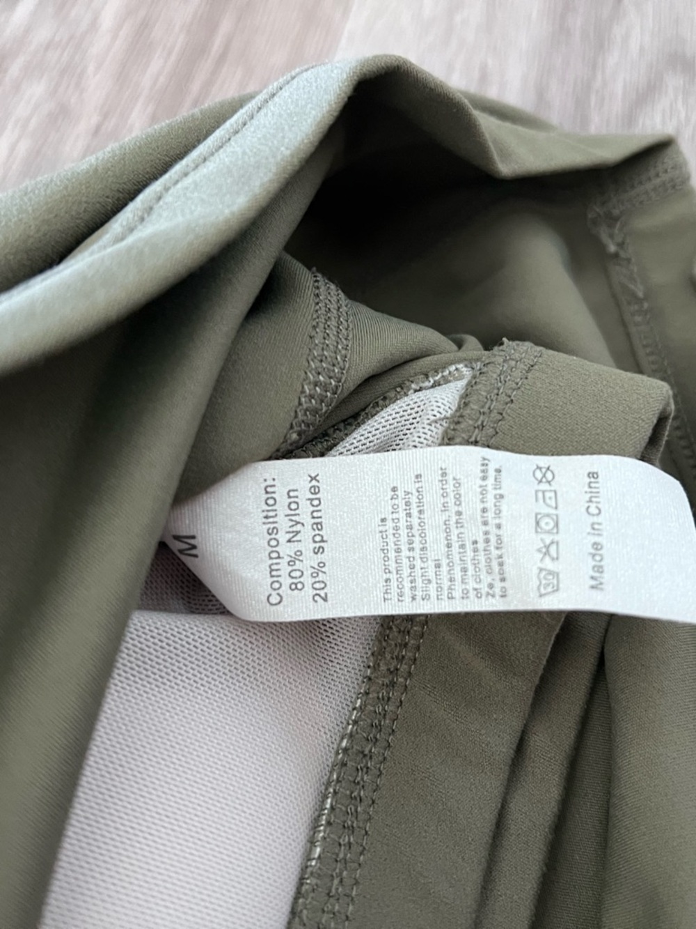 Women’s Olive Green Scoop Cropped Tank Top - Picture 4 of 4